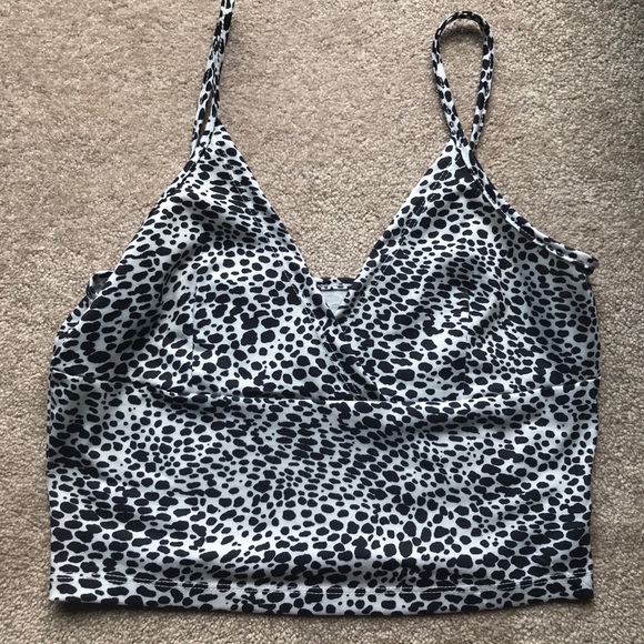 shein cropped tank - Picture 2 of 4